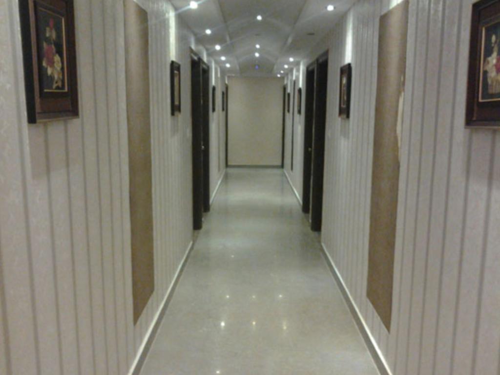 Le Grand Regency Ξενοδοχείο Greater Noida Εξωτερικό φωτογραφία