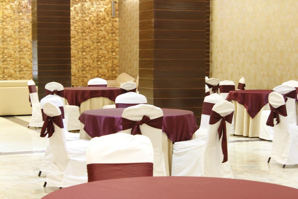 Le Grand Regency Ξενοδοχείο Greater Noida Εξωτερικό φωτογραφία